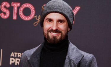 Julian Ortega appeared in six episodes of popular Spanish-language Netflix series “Elite” as the manager of La Cabaña restaurant.