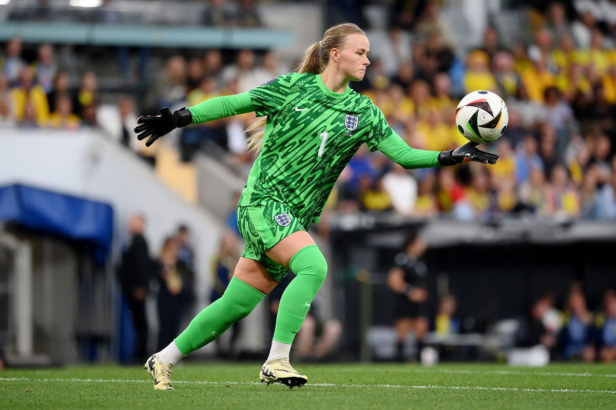 <i>Jayde Chamberlain/Sipa USA/AP via CNN Newsource</i><br/>Hampton sings the national anthem ahead of England's game against Ireland earlier this year.