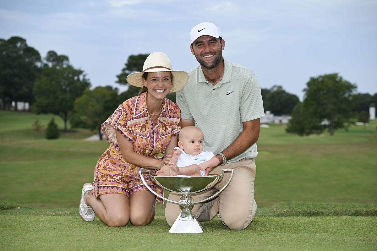 <i>Kevin C. Cox/Getty Images via CNN Newsource</i><br/>Scottie Scheffler  was forced to play an awkward shot from under a tree.