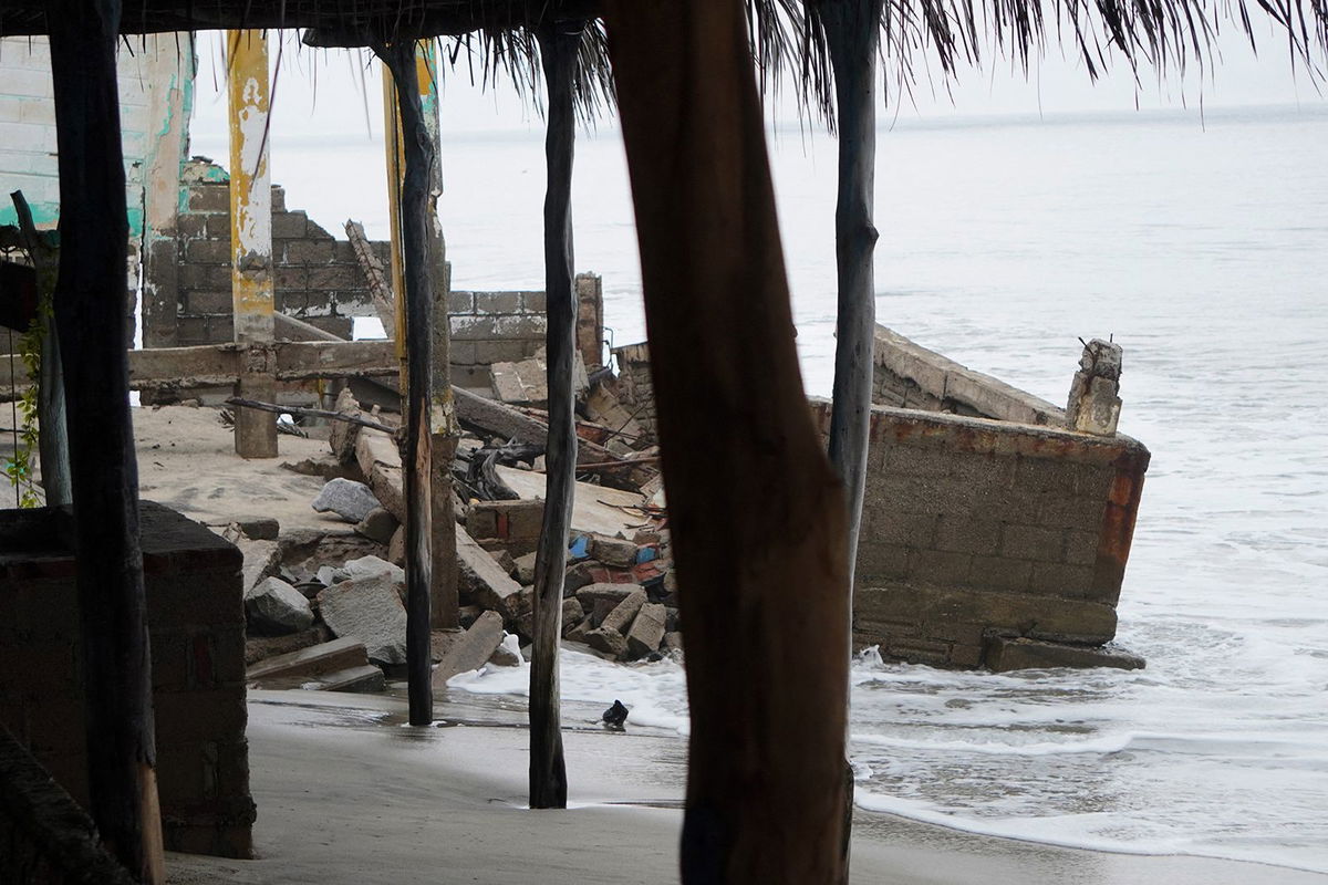 <i>Rusvel Rasgado/AFP/Getty Images via CNN Newsource</i><br/>The Salina Cruz Port is seen closed ahead of the arrival of Hurricane John in Salina Cruz