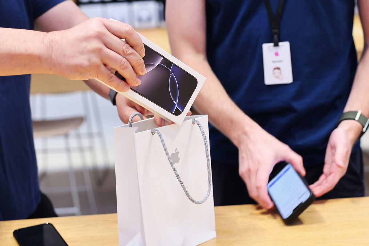 <i>Frederic J. Brown/AFP/Getty Images via CNN Newsource</i><br/>The new Apple iPhone 16 models on display upon release on September 20 at the Apple Store at The Grove in Los Angeles