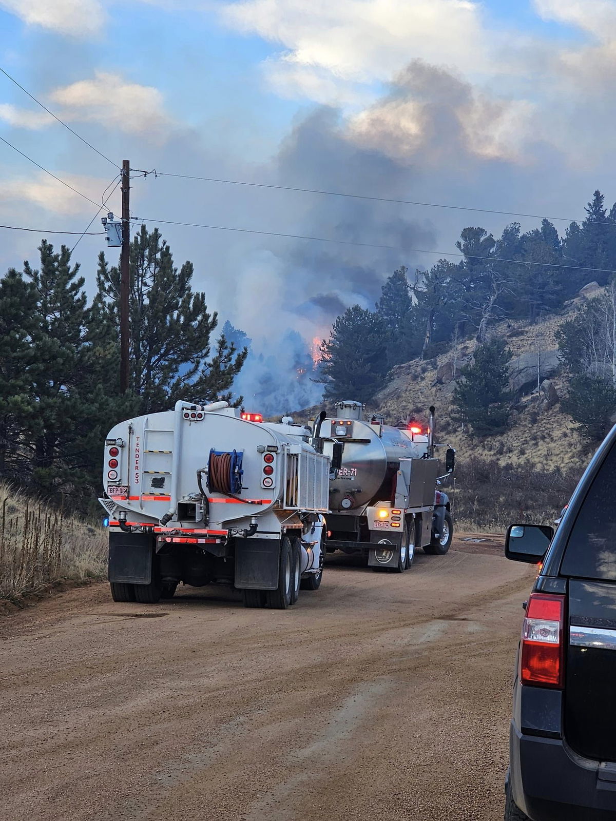 Highland Lakes Fire Grows to 90 Acres; The Teller Couty Sheriff says 700 homes are threatened