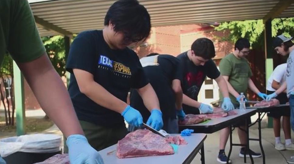 <i>KTVT via CNN Newsource</i><br/>It's not Texas without some good BBQ. The exploding high school competition sport is gaining the nation's attention. The Carroll High School Dragons were featured on Magnolia Network for their skills behind the grills.