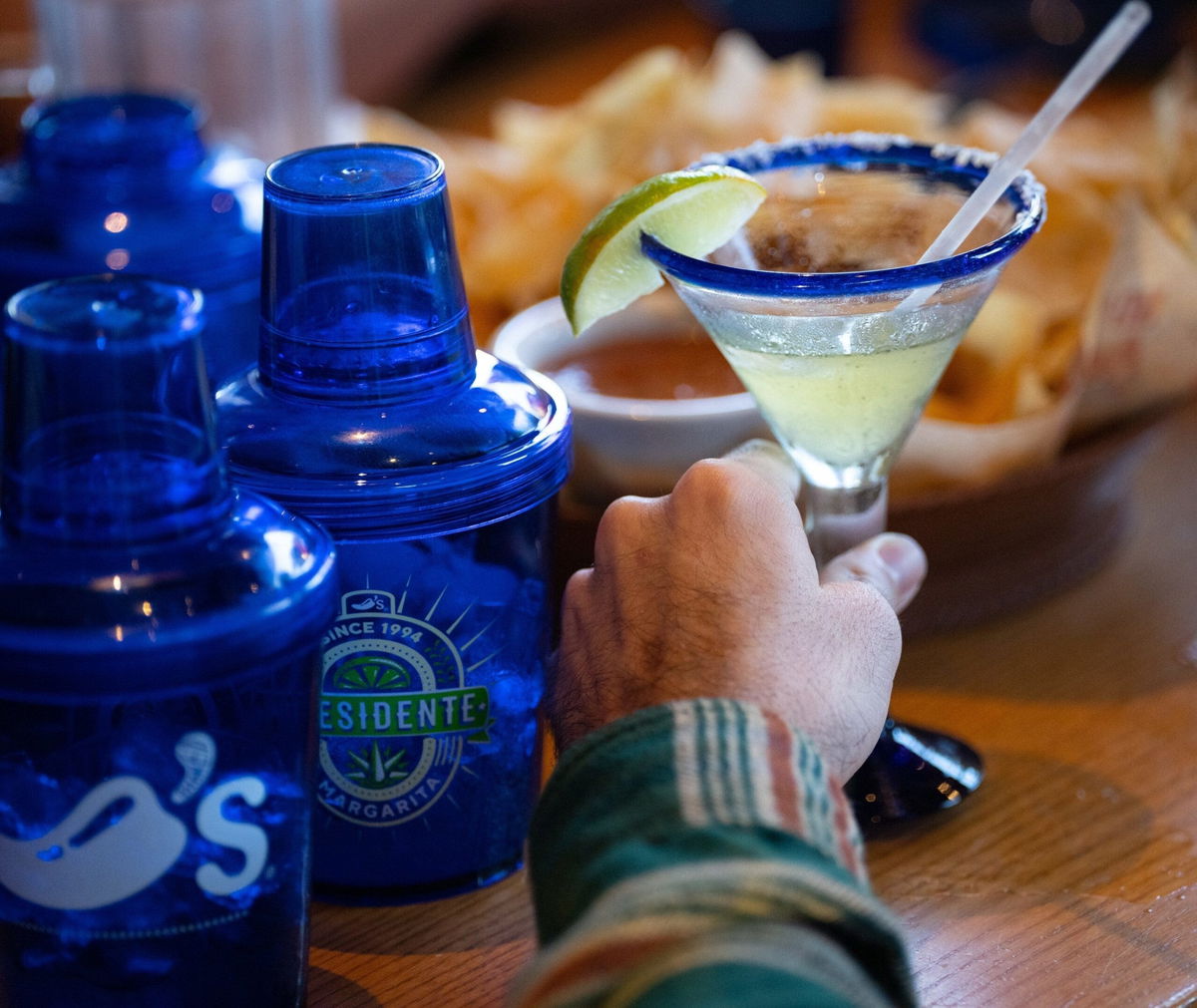 <i>Sara Diggins/Austin American-Statesman/USA Today Network/Imagn Images via CNN Newsource</i><br/>Margarita sales are helping Chili's fortunes.