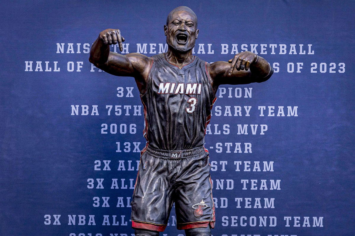 <i>D.A. Varela/Miami Herald/Tribune News Service/Getty Images via CNN Newsource</i><br/>Dwyane Wade's statue went viral after its unveiling on October 28.