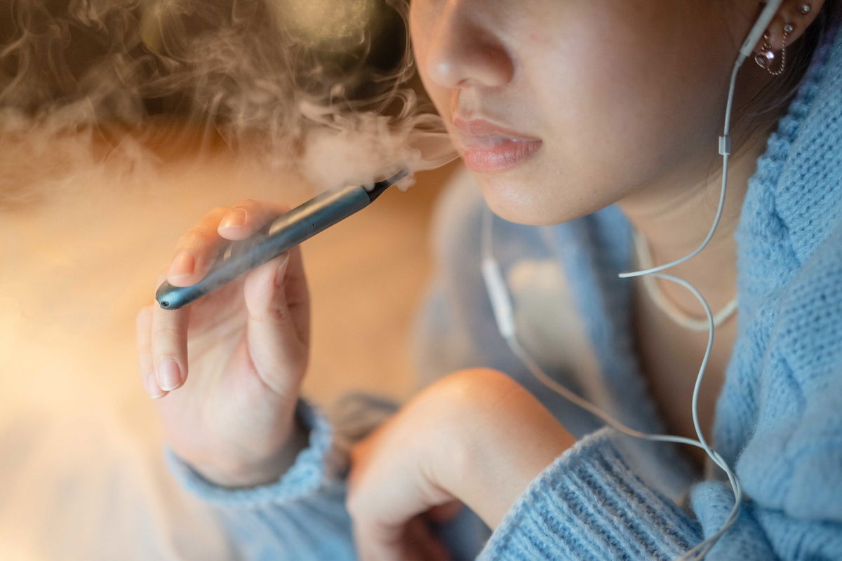 <i>whitebalance.oatt/E+/Getty Images via CNN Newsource</i><br/>Over 1.6 million youths are vaping in middle and high school