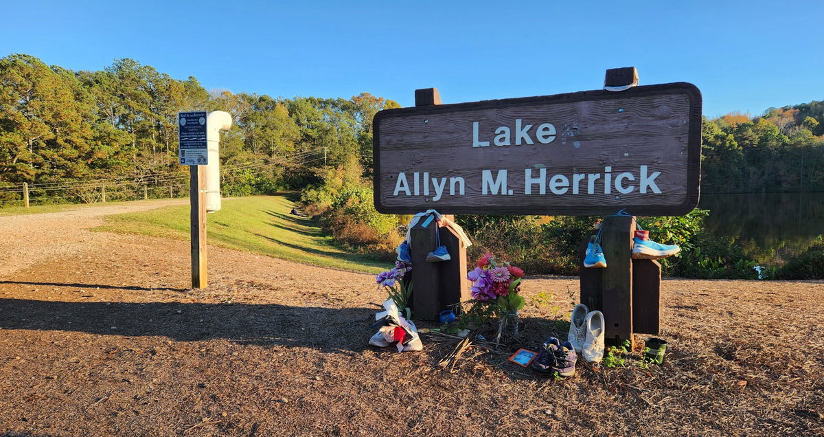 <i>Holly Yan/CNN via CNN Newsource</i><br/>UGA graduate Calvin Pettyjohn walks through Oconee Forest Park several times a week to clear his mind. But like others