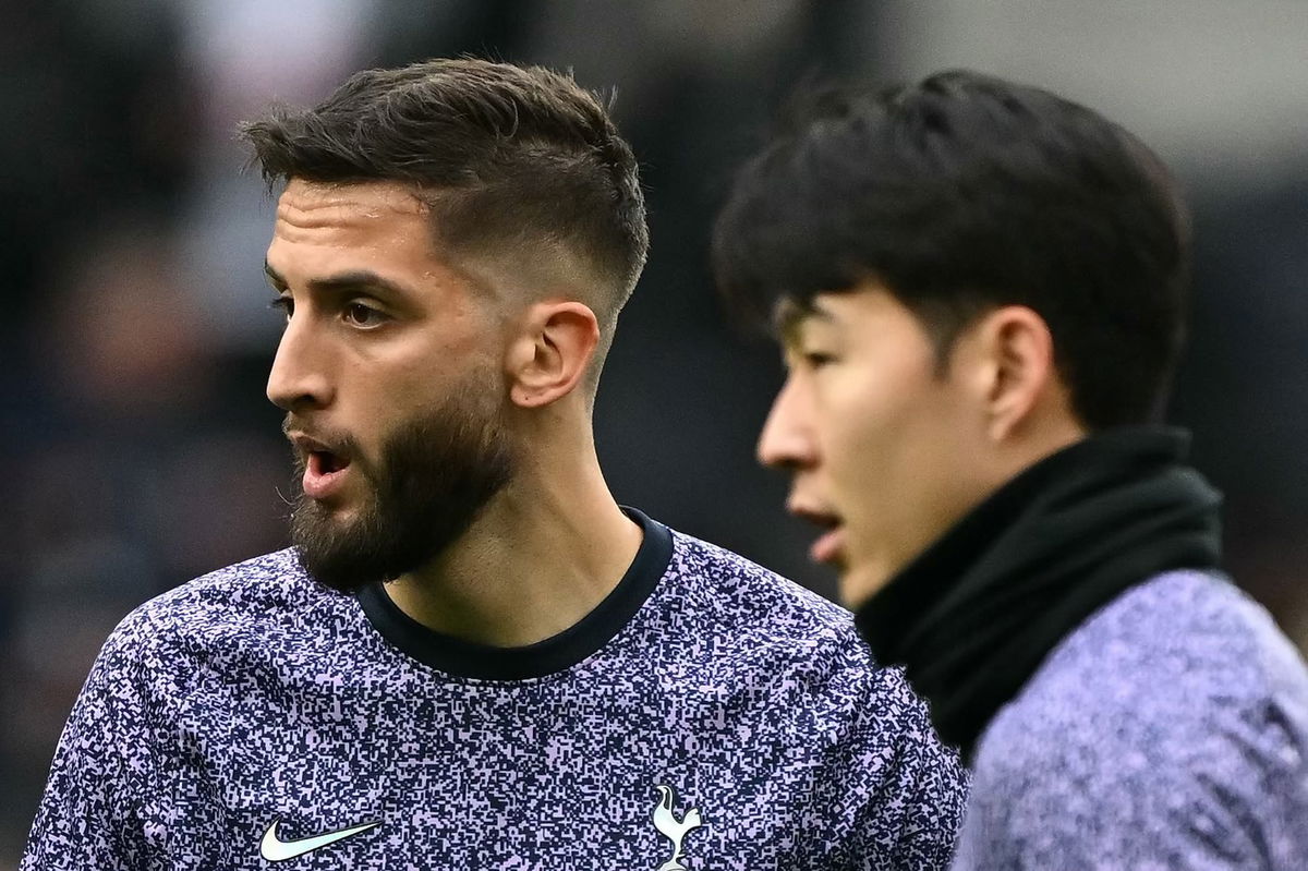 <i>Ben Stansall/AFP/Getty Images via CNN Newsource</i><br/>Bentancur (left) and Son warm up ahead of a Premier League game in December last year.