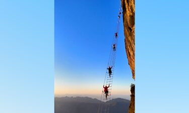 The “Sky Ladder” on the Mount Qixing in Zhangjiajie Nature Park