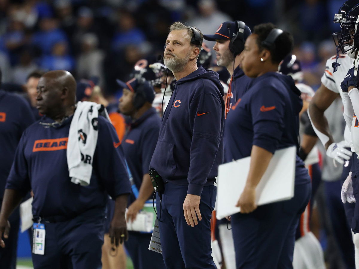 <i>Carlos Osorio/AP via CNN Newsource</i><br/>Lions players celebrate beating the Bears by eating turkey with David Montgomery (left) munching on a carrot.