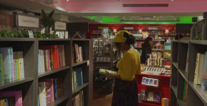 <i>WBZ via CNN Newsource</i><br/>Lovestruck Books opens in Cambridge