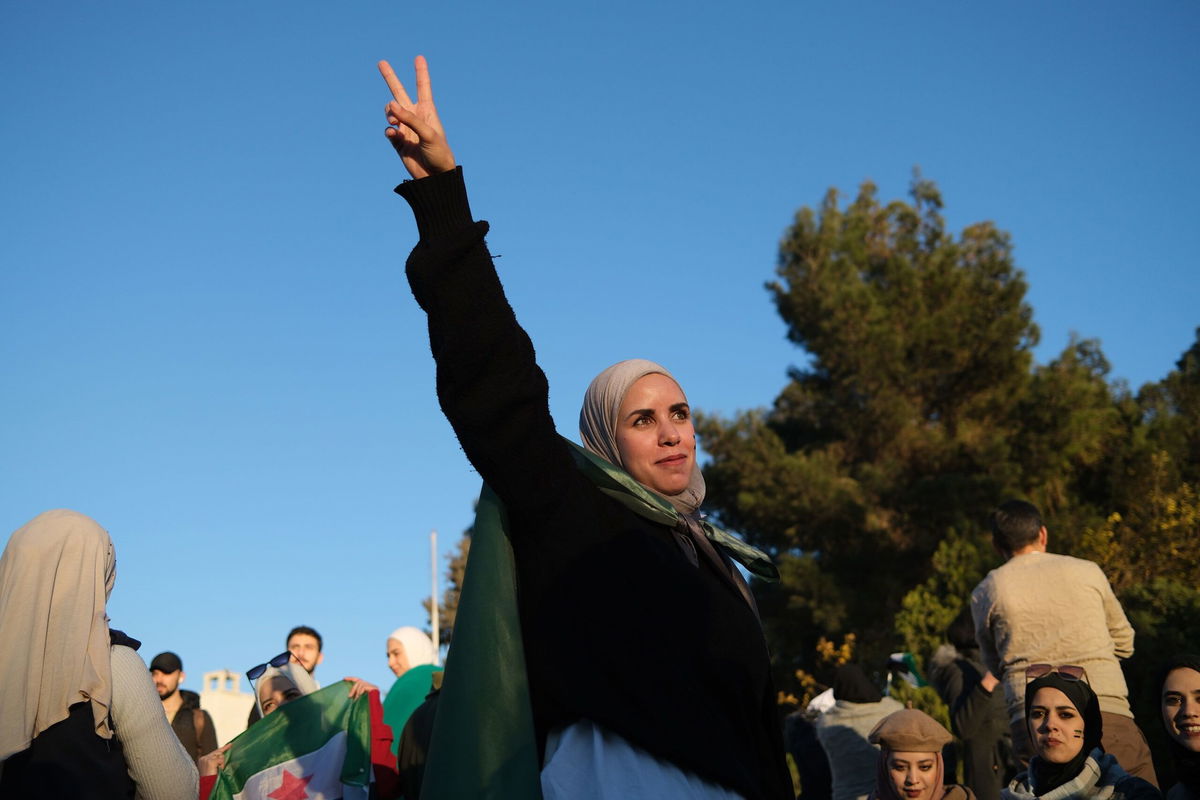 <i>Ivana Kottasova/CNN via CNN Newsource</i><br/>People dance and sing at the Umayyad Square