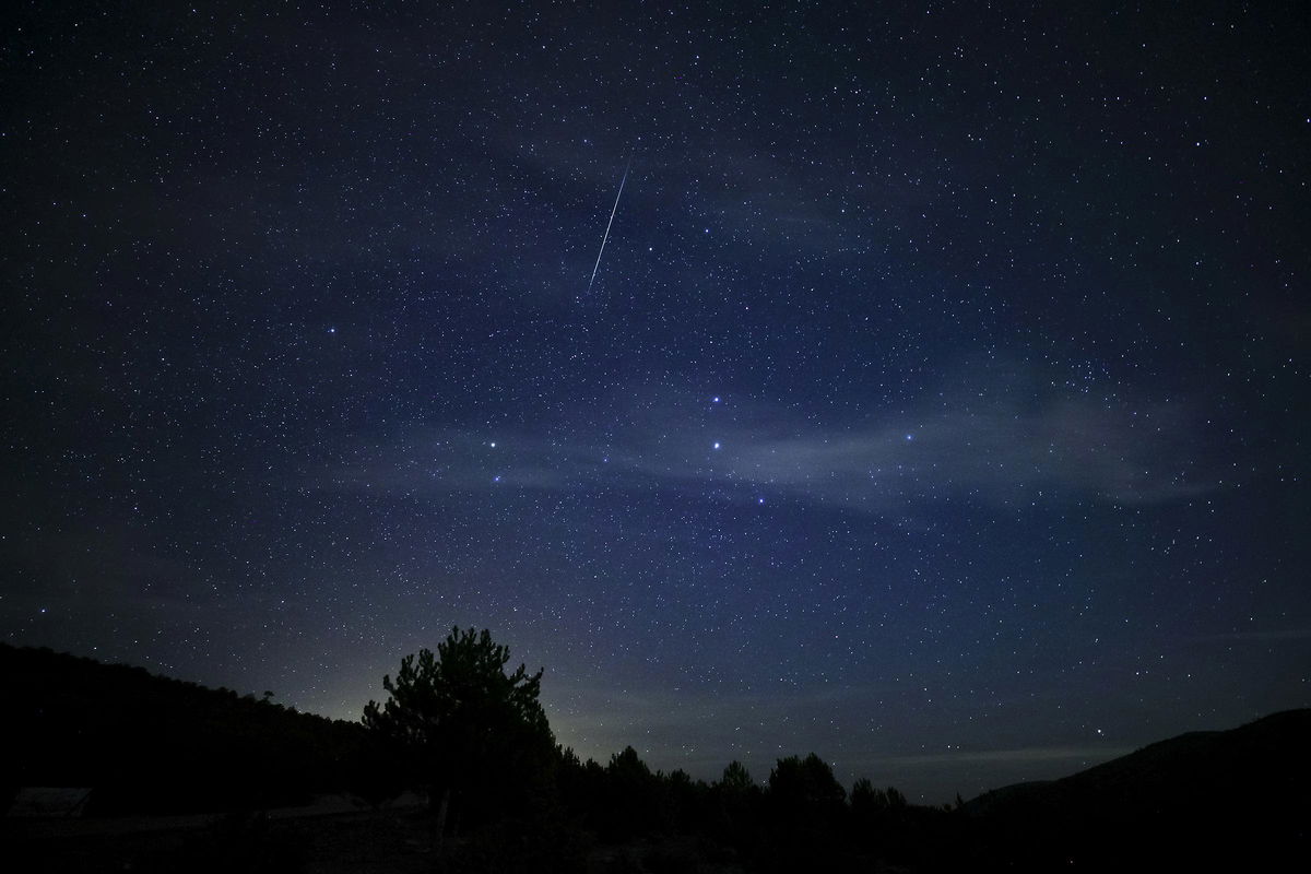 <i>Fatih Kurt/Anadolu Agency Getty Images via CNN Newsource</i><br/>A Quadrantid meteor streaks across the sky over the Beypazari district of Ankara