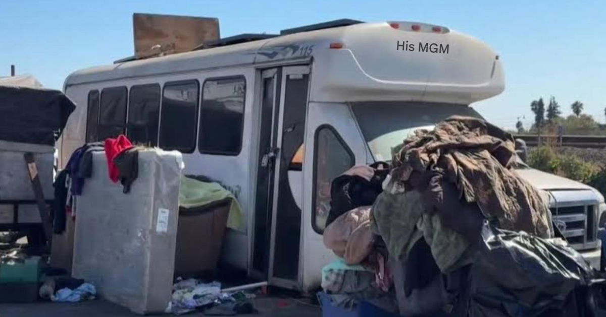 <i>KPIX via CNN Newsource</i><br/>Operation Dignity in Oakland has been underway for more than a week now