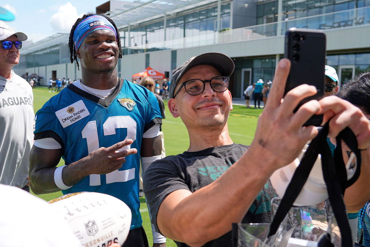 <i>John Raoux/AP via CNN Newsource</i><br />Travis Hunter (left) is the star attraction during the Jacksonville Jaguars minicamp.