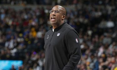 Mike Brown has been named the new head coach of the Knicks.